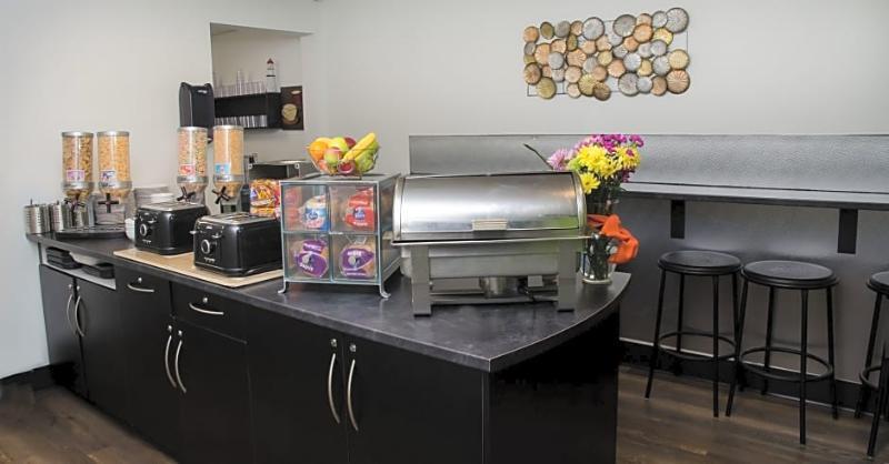 Coastal Inn Moncton/ Dieppe Bagian luar foto